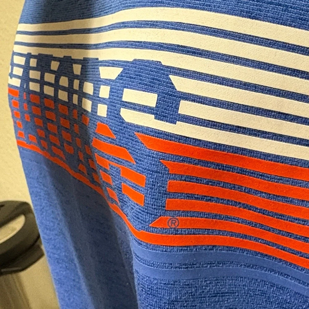 Nike vibrant blue